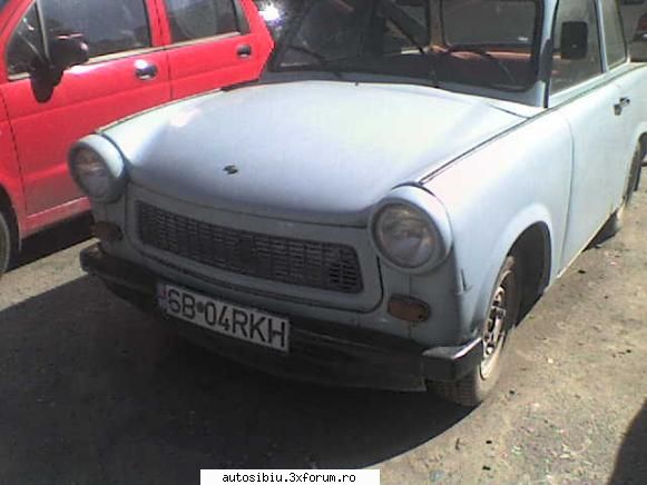 alt trabant  :hi: epave sa nu cu siguranta vechi .